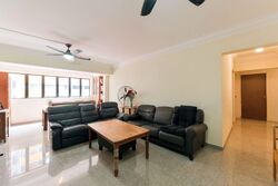 Blk 221 Bukit Batok East Avenue 3 (Bukit Batok), HDB Executive #531184351